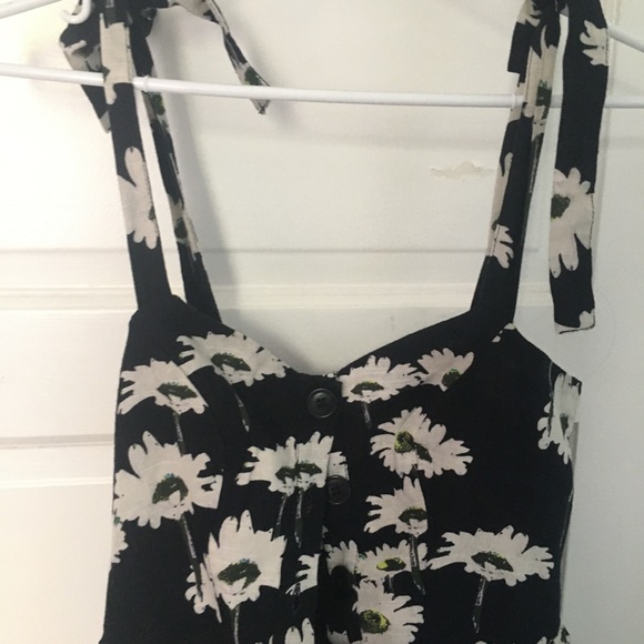 NWT Floral midi dress - Picture 2 of 2